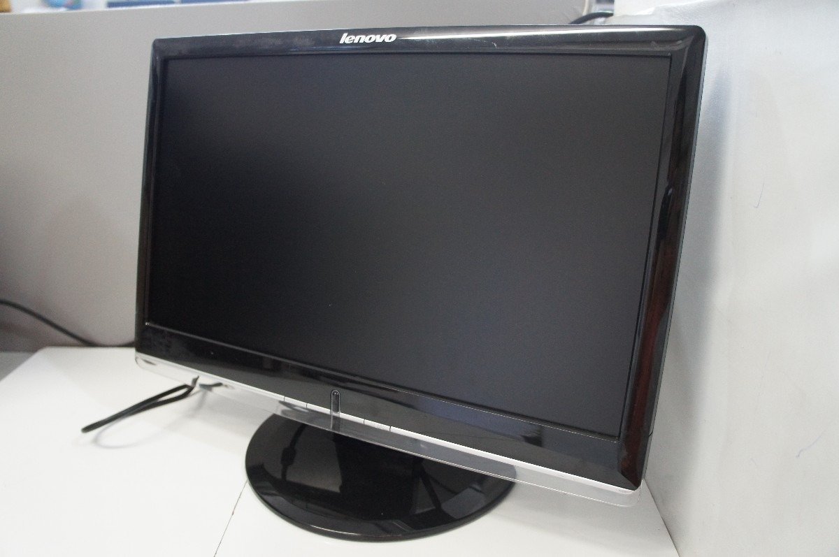 Monitor 18,5 Polegadas Lenovo D1960WA - 1