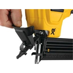 Pinador Brushless 18ga 20v 4ah Dcn680 Dewalt - 6