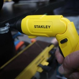 Parafusadeira Angular 4V Litiun com 30 Peças Scs4K Stanley + 41 Bits e Polymer - 3