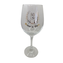 Ver imagem 1 de Taça Bodas de Ouro 50 Anos Casal Cristal Personalizada Vinho