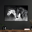Ver imagem 2 de Quadro Decorativo Cavalos Preto Branco 70x50