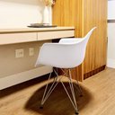 Ver imagem 5 de Cadeira para Sala de Jantar Base Cromada Arm-empório Tiffany - Branco