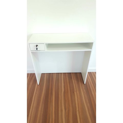 Mesa Tampo em Mdf com Armário e Fundo