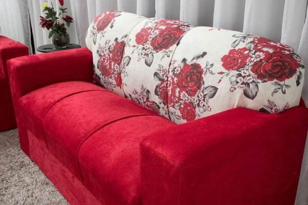 Jogo de sofá 2 e 3 lugares xaropinho tecido suede vermelho floral - 4