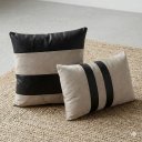 Ver imagem 4 de Almofada Decorativa 50x50 com Fibra Siliconada Vitória Hope Bouclé Off/courino Preto
