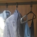 Ver imagem 7 de Cabide Antifurto Fixo Hotel Preto Clássico Inteligente de Roupas Alças 44,5cm Cinquetti