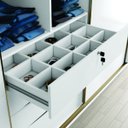 Ver imagem 5 de Guarda-Roupa Solteiro 2 Portas 3 Gavetas Eleganza