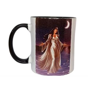 CANECA DE CERÂMICA BRANCA RESINADA COM INTERIOR E ALÇA PRETA (IEMANJA)
