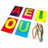 Alfabeto Móvel Brinquedo Didático Alinhavo Vogais de Madeira - 4
