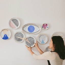 Kit 10 Suportes com Mola Pratos até 30cm Suporte para Prato Decorativo na Parede - 5