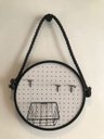 Ver imagem 2 de Pegboard Adnet Preto Corda Preta Fundo Branco 40 Cm De Redondo