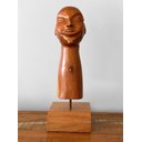 Ver imagem 2 de Escultura Head. Cabeça em Madeira. Artesanal. Decoração