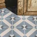 Ver imagem 1 de Adesivo para Piso Ladrilho Estrela Azul Antiderrapante Lavável