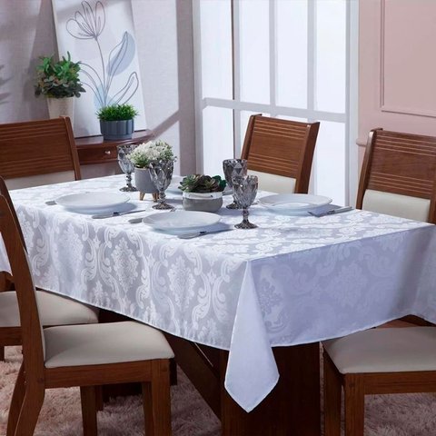 Toalha de Mesa Jacquard Medalhão Adamascado 1,60x2,00m (6 Lugares) | Magic Enxovais