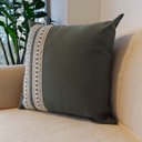 Ver imagem 2 de Capa de Almofada Atelier Renda Verde 45x45