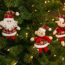 Ver imagem 2 de Kit 4 Pelúcias Natal Pendente 22cm Papai Noel, Boneco de Neve, Urso e Rena Vermelho Xadrez 22cm