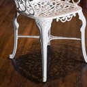 Ver imagem 2 de Cadeira Poltrona de Jardim Viena Alumínio Fundido Branco com Almofada