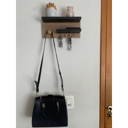 Porta Chaves com Prateleiras Multiuso e Cabideiro para Bolsas, Casados e Blusas - 3