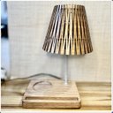 Ver imagem 3 de Luminária Fly de Mesa Mdf Laminado Freijo 29cm X 23cm Ofertamo