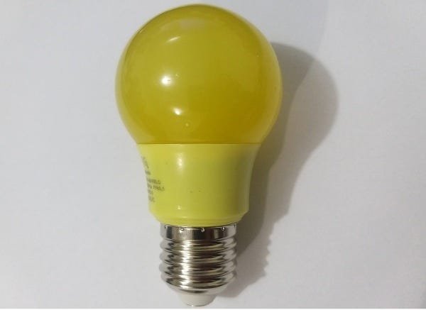 Lâmpada LED Decorativa A55 3W Amarela 100-250Vca