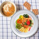 Ver imagem 5 de Kit com 12 Pratos Descartáveis para Refeição 26cm de Luxo Silverplastic