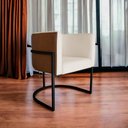 Ver imagem 2 de Poltrona Decorativa Cristal Base Preta Veludo Bege/pu Caramelo - Montanaris Decor