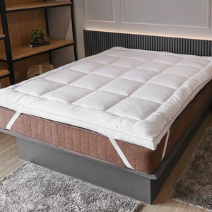 Pillow Top Poliéster Toque de Plumas 600g/m² Casal