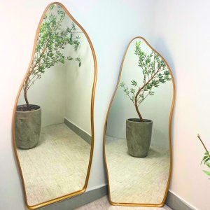 Espelho Grande Corpo Inteiro com Moldura Metal Orgânico Decorativo 150x60cm Luxo