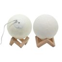 Ver imagem 7 de Luminária Lua 3D Difusor Umidificador Ar 880Ml De Mesa