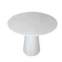 Ver imagem 1 de Mesa de Jantar Cone 140 Cm Tampo Laca Branca + Vidro Base Branca
