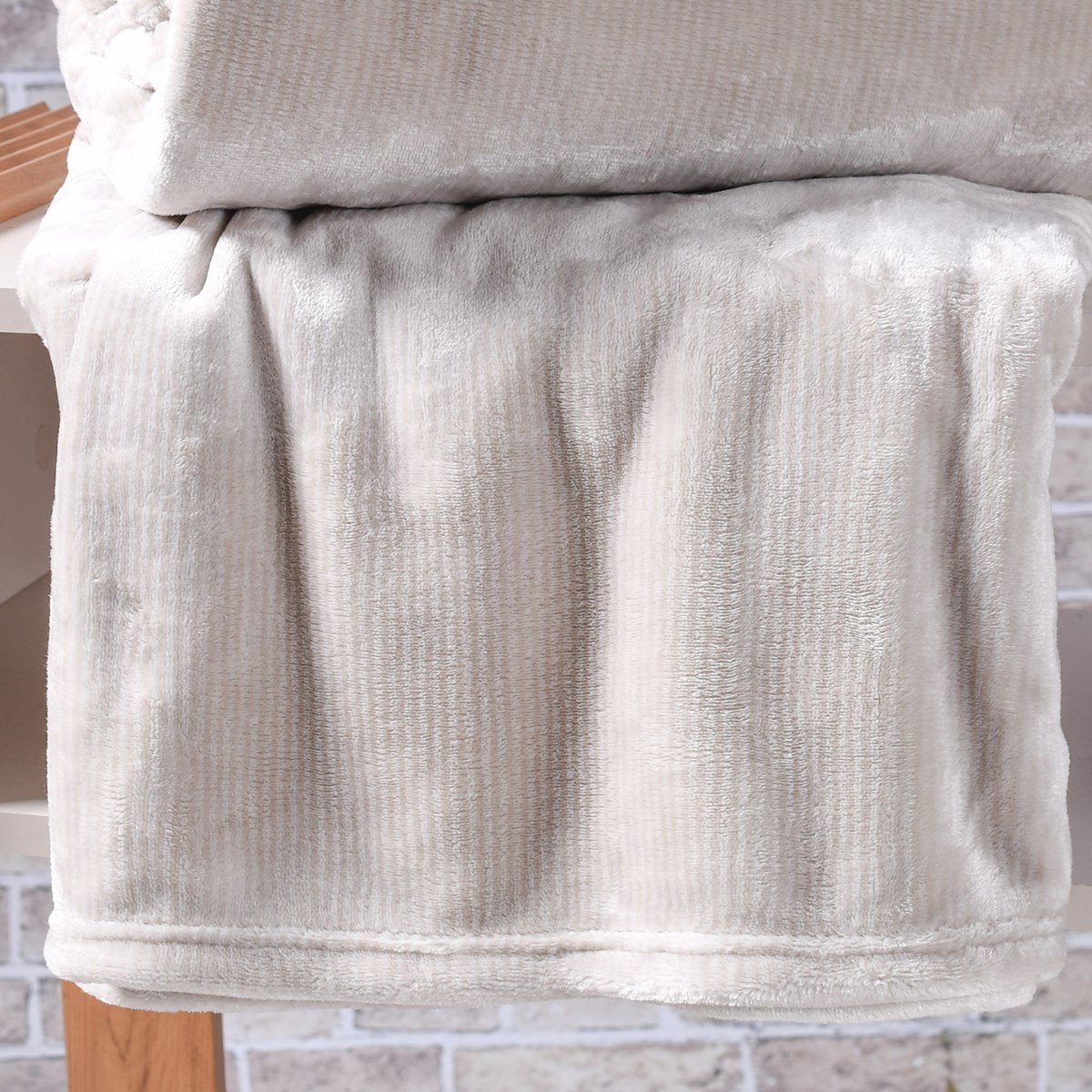 Manta Cobertor Casal Alpes Flannel Toque Extra Macil 300G/M² Porcelana - Tessi - 6
