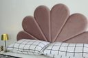 Ver imagem 2 de Cabeceira Casal Petalas Luxo Estofada - Veludo Rose - 1,40x60cm