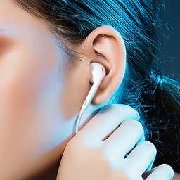 Fone de Ouvido com Fio e Controle de Volume Conector Tipo C - 10
