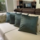 Ver imagem 7 de Kit Duas Poltronas Giovana em Sued Premium: Verde Musgo Pés Madeira Claro