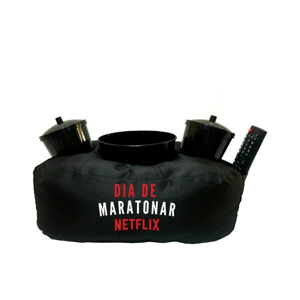 Almofada Porta Pipoca Dia de Maratonar Netflix:Liso/Preto