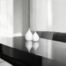 Dupla Vaso de Cerâmica Branco Enfeite de Mesa Mimo Clássico - 5