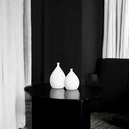 Dupla Vaso de Cerâmica Branco Enfeite de Mesa Mimo Clássico - 2