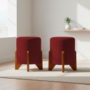 Ver imagem 1 de Kit 2 Puffs Decorativos Eloah Suede Redondo Assento Extra para Sala Quarto Pufe com Pés de Madeira