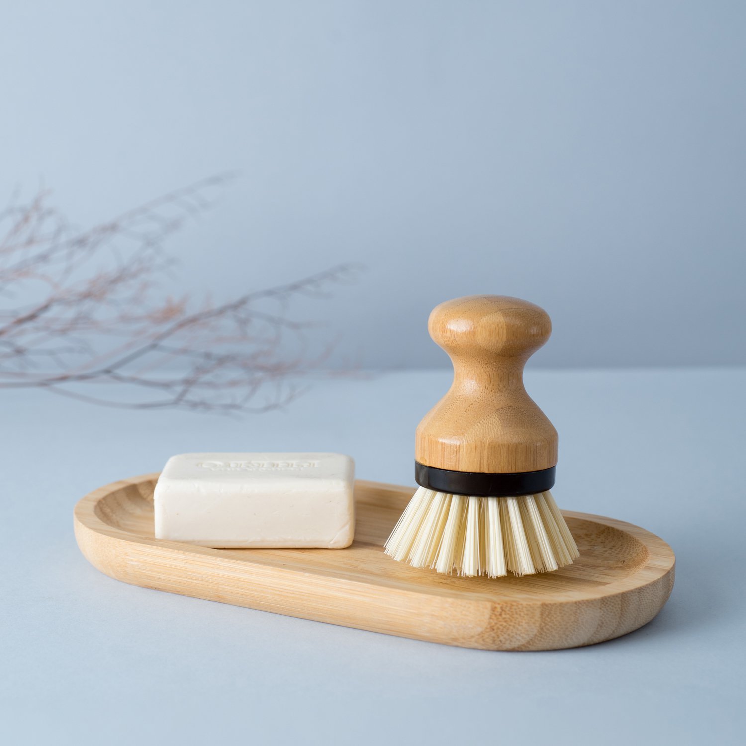 Escova de limpeza redonda com pega de bambu - Oikos - 6