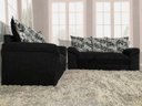 Ver imagem 2 de Sofá 2 e 3 Lugares Preto com Floral 601/37 Chile
