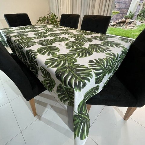 Toalha de Mesa Redonda Gorgurinho Costela de Adão Fundo Branco - 1,50M