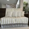 Manta para Sofá em Tecido Jacquard Luxo Listrado Branco com Dourado 190x140cm - 3