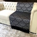 Ver imagem 2 de Manta para Sofá Tecido Jacquard Luxo Arabesco Preto e Prata190x140cm