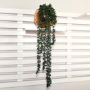 Ver imagem 1 de Arranjo de Pendente do Rosário Artificial em Vaso Dourado