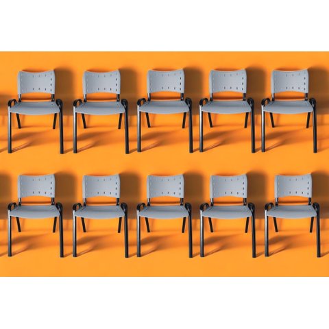 Kit com 10 Cadeiras Iso para Escola Escritório Comércio Cinza Base Preta Ecomhome