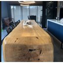 Ver imagem 1 de Mesa Cascata Curva Feita no Tronco de Pequiá Tamanho 300cm de Comprimento X 100cm de Largura.