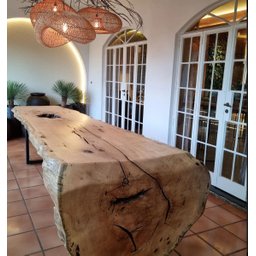 Mesa Cascata Curva Feita no Tronco de Pequiá Tamanho 300cm de Comprimento X 100cm de Largura. - 2
