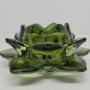 Ver imagem 6 de Jogo Porta Velas Castiçal Flor de Lotus Vidro Verde Luxo 2 Unidades - Tuut