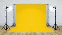 Ver imagem 1 de Tecido Fundo Infinito Fotográfico Chroma Key 1,78 X 2,20m Amarelo Ouro