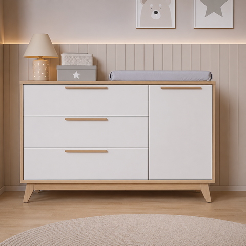 Cômoda Infantil Quater Linha Petit 3 Gavetas e 1 Porta